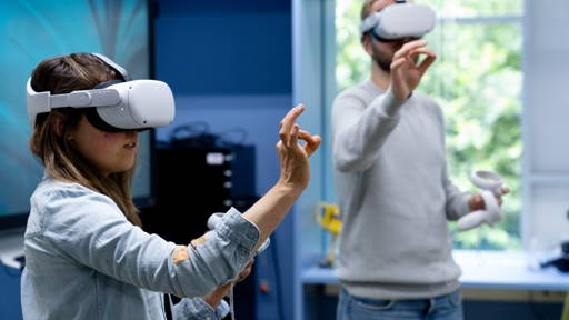 Blauwdruk voor duurzame implementatie van VR in zorgonderwijs