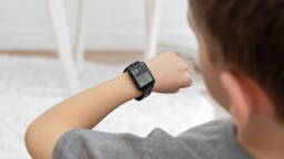 AI wearables show promise for diabetes care, but hurdles remain