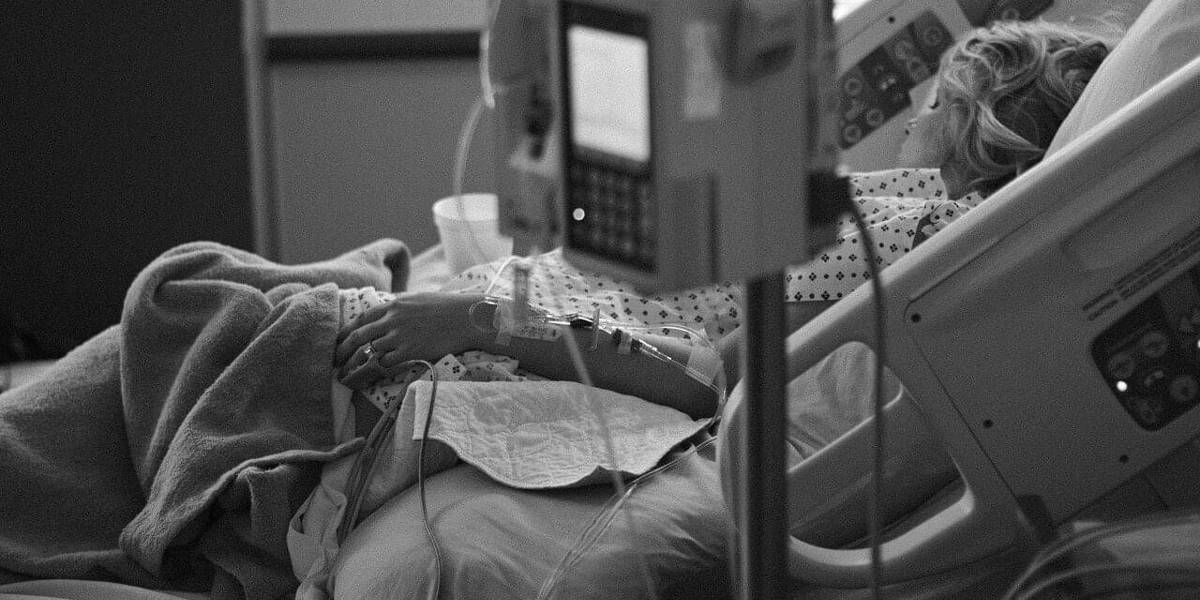 Ziekenhuis-bed-patient