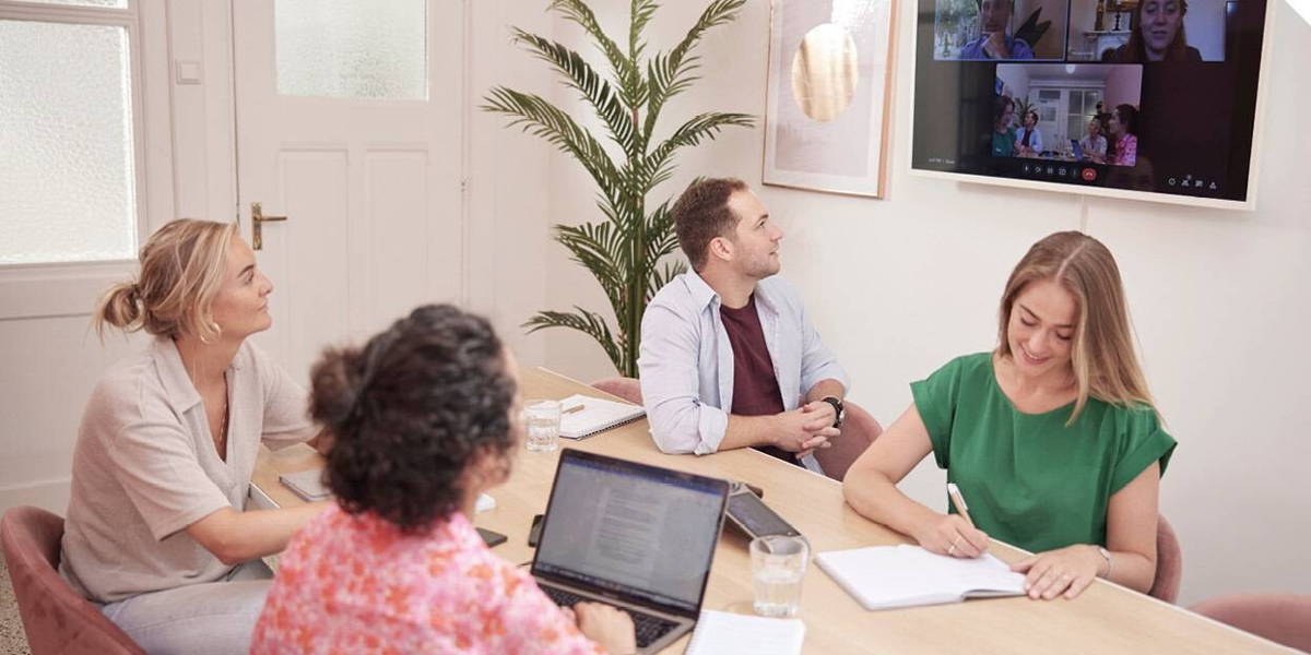 Simon Hoogvliet, KPN:  ‘Met connectiviteit bijdragen aan  betere zorg’