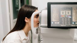 Netvlies-op-een-chip opent nieuwe wegen voor oogonderzoek