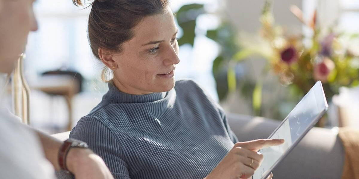 Vitalhealth-Tablet-Vrouw