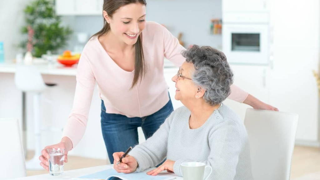 Senior-mantelzorg-thuis