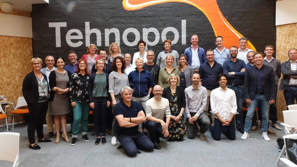 Foto-1-Studiereis-groep-door-deelnemer-reis-scaled