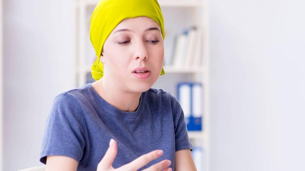 Kanker-Patient-Alleen