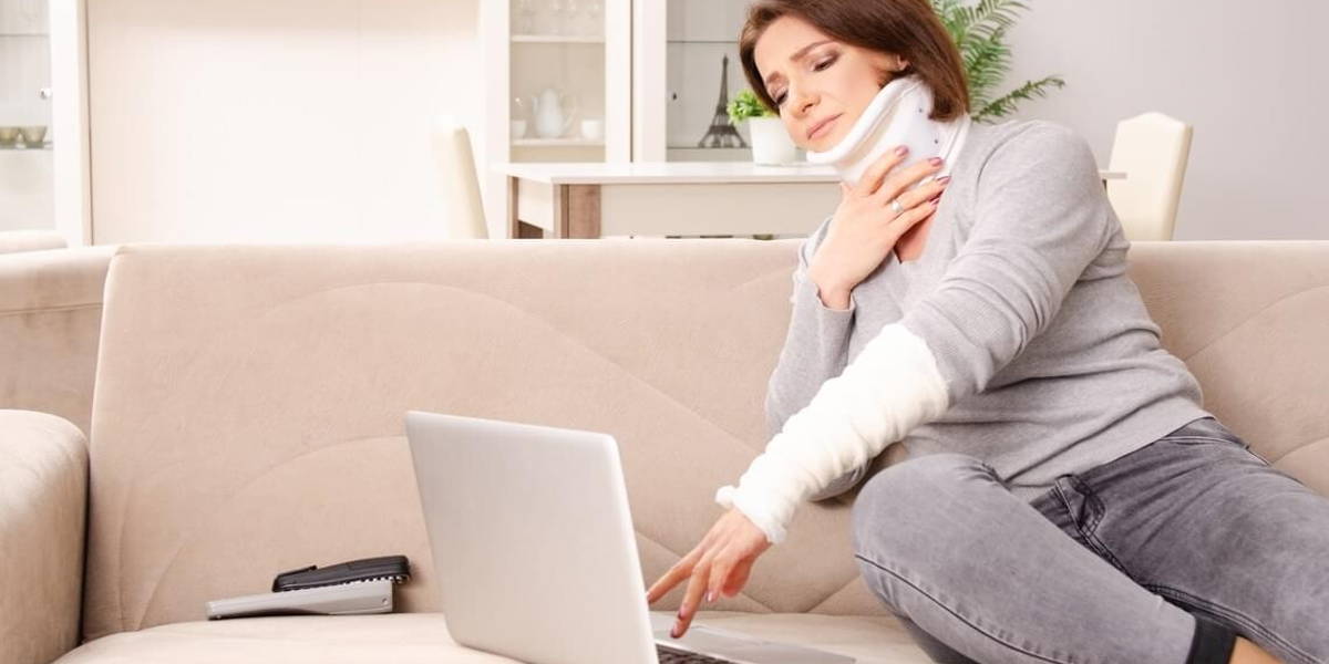 Woman after car accident suffering at home