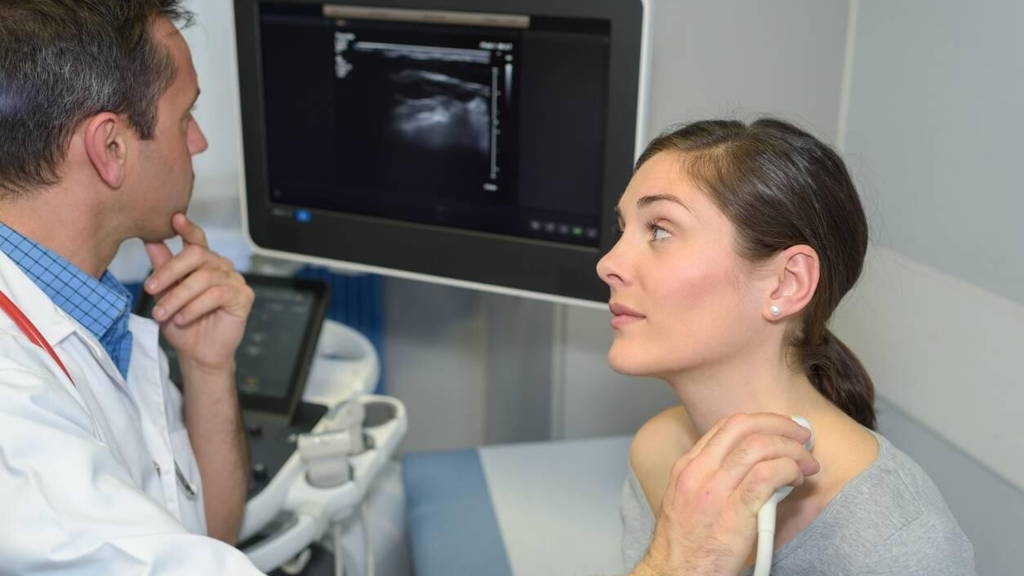 Arts-onderzoek-ultrasound