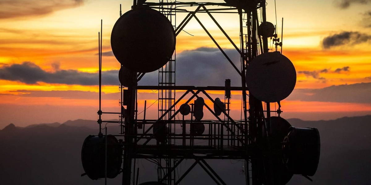 Telecommast-1