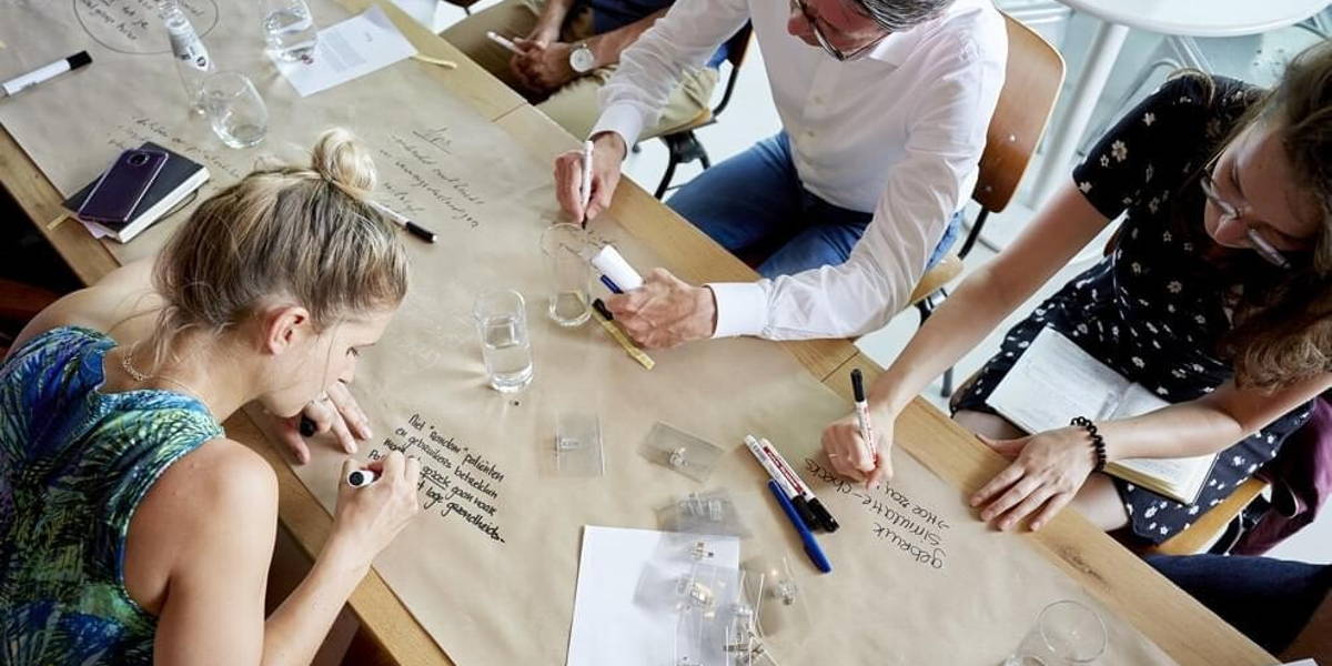 Laat meer mensen voordelen digitalisering benutten,                    Geef gebruikers e-health de hoofdrol