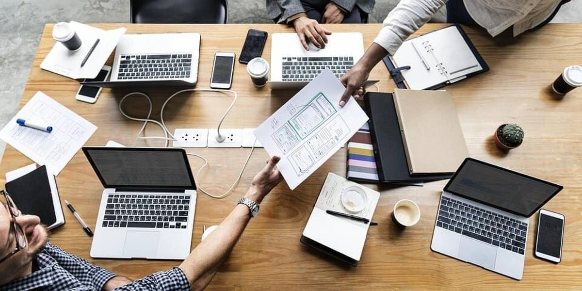 application-3426397_960_720