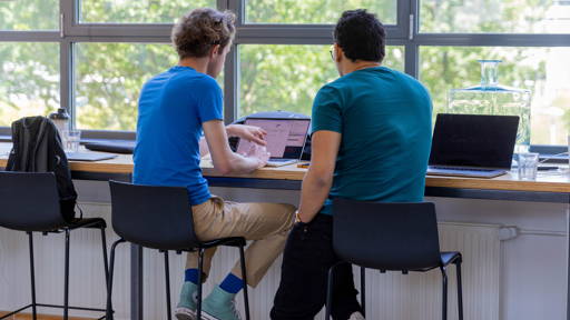 ‘Ggz-behandeling moet over domeinen heen vloeien’