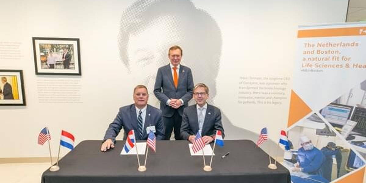 Foto-MOU-Health-Holland