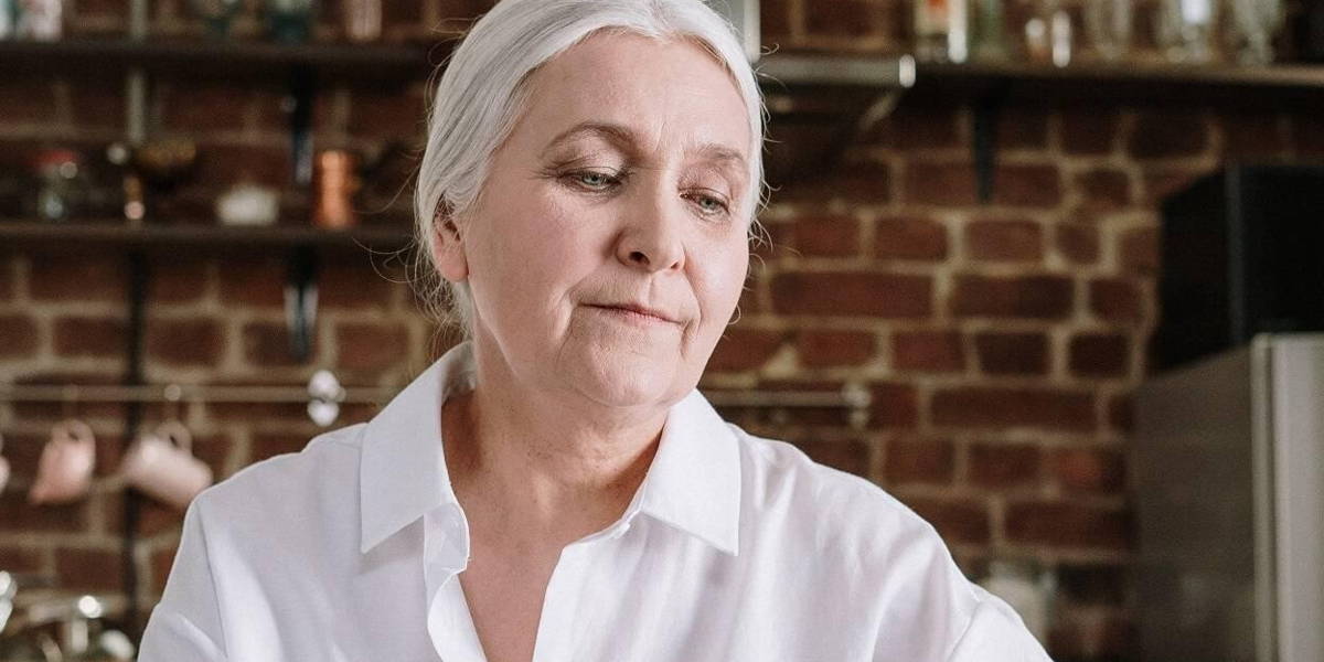 Vrouw-senior-medicijn