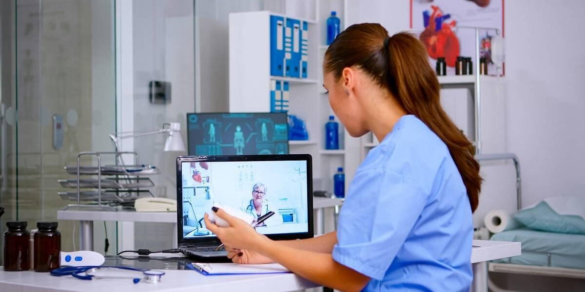 Medical-Student-Talking-During-412875844