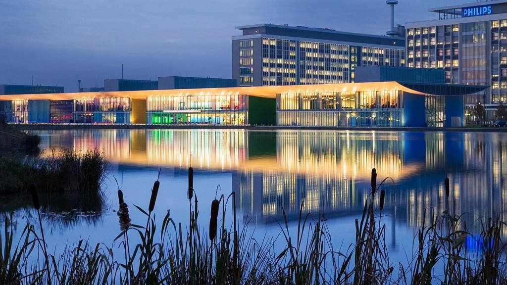 Philips-Hightech-campus-1250