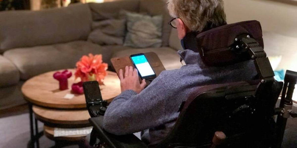 Vinger aan de pols met ALS Thuismeten & Coachen