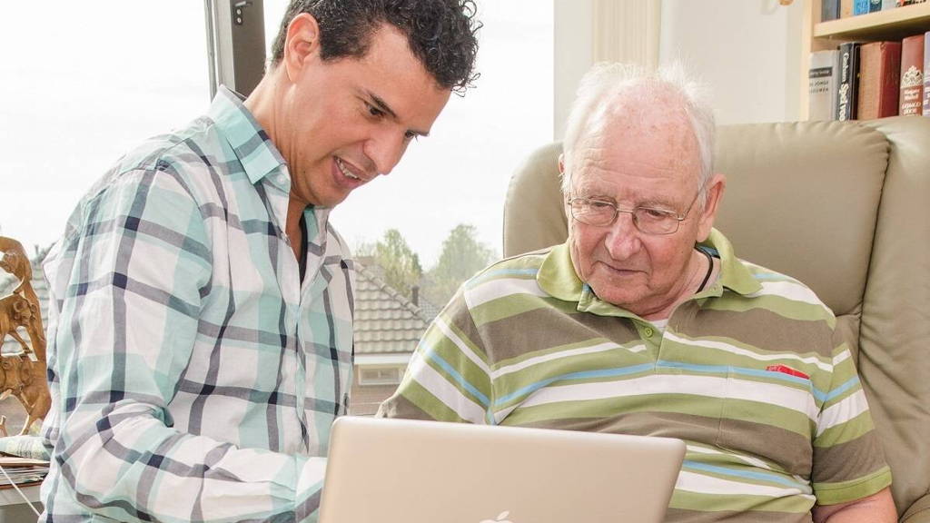 Ahmed-Nait-Acha-in-Naarderheem-002