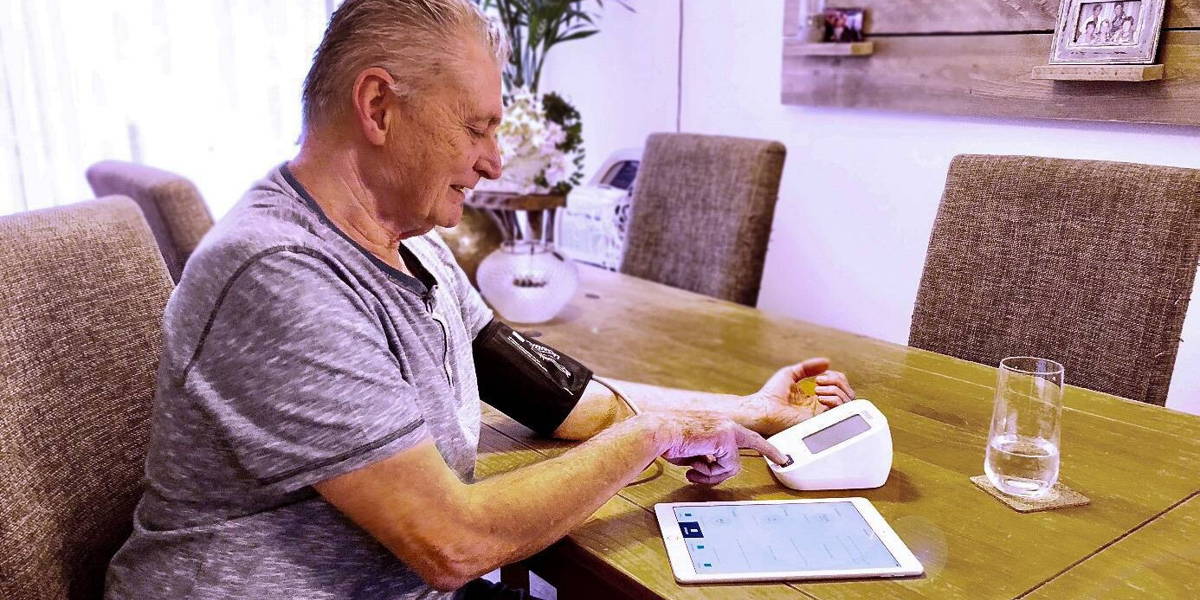 Reinier-Haga-Groep-cVitals-thuismeet-systeem