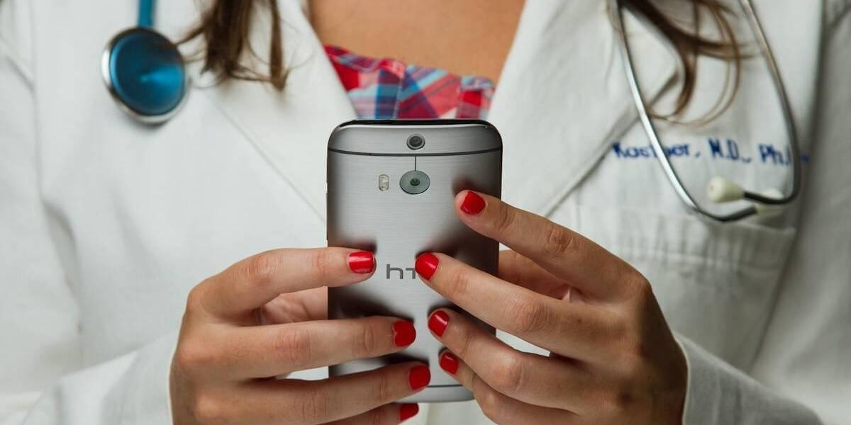Dokter-Smartphone