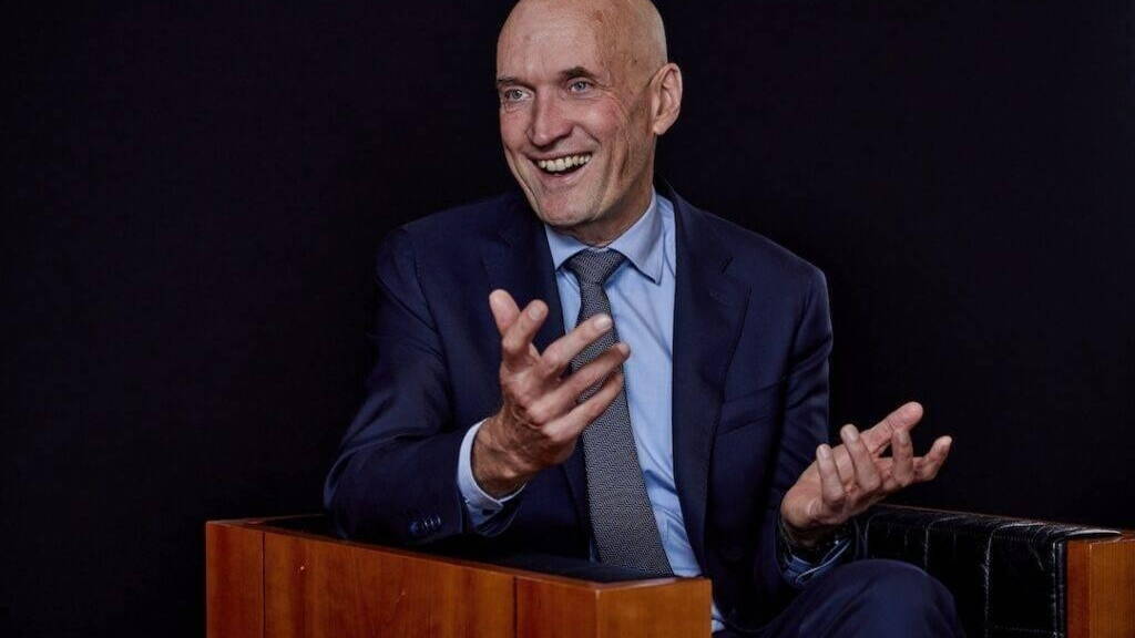 Minister-Kuipers-coverstory-ICThealth-6-2022