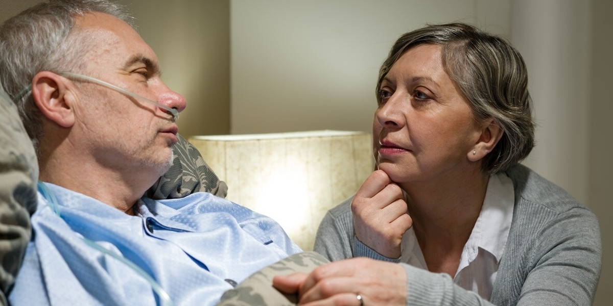 Man vrouw bed ziek 2023 MK