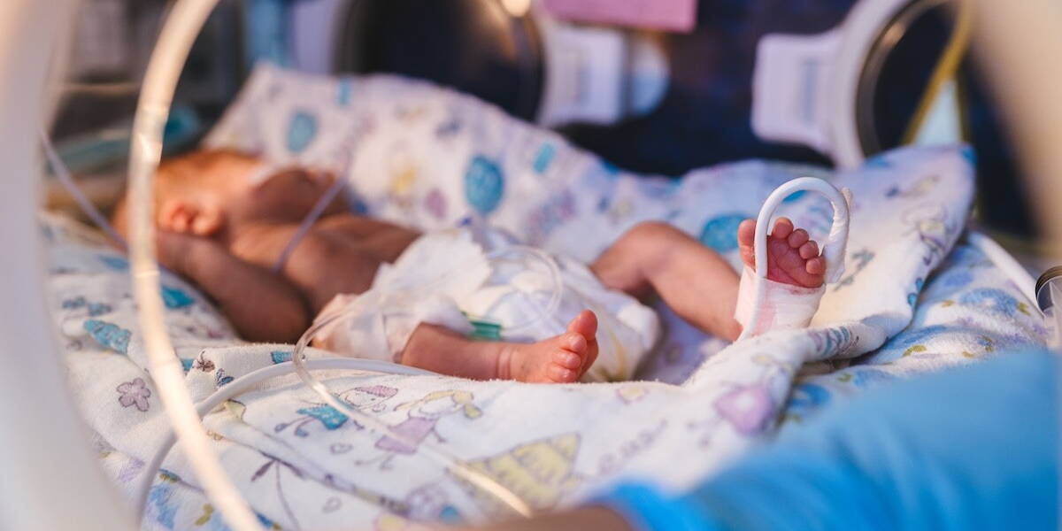 Baby in ziekenhuis NICU