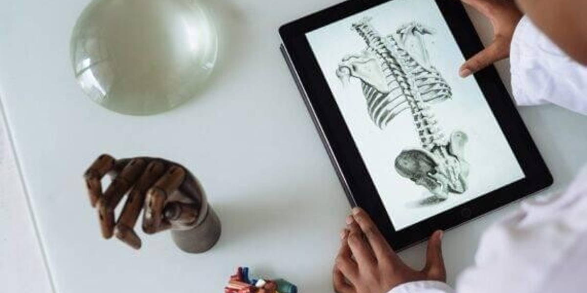 Arts-tablet-2