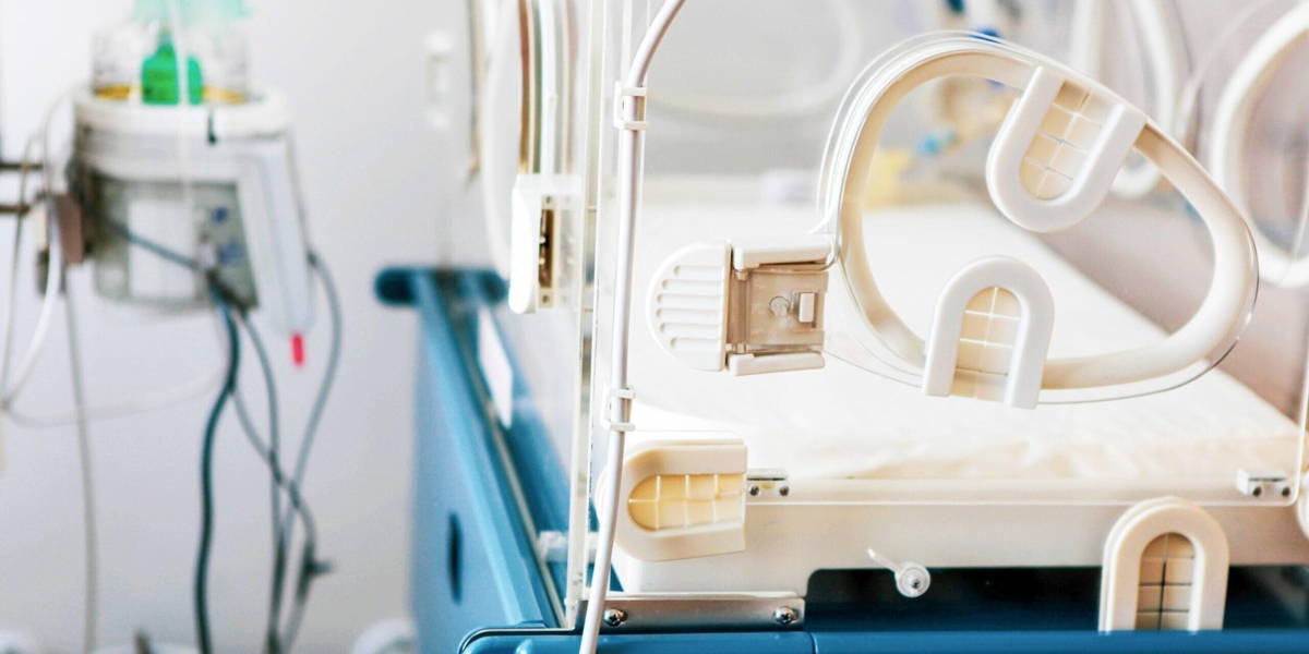 Infant Incubator Equipment - Neonatal Intensive Care Unit