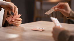 Serious game inzetten bij gespreksvoering over AI