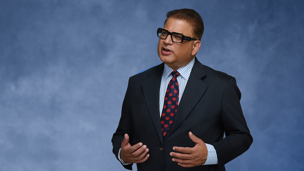 ‘Let’s join hands!’