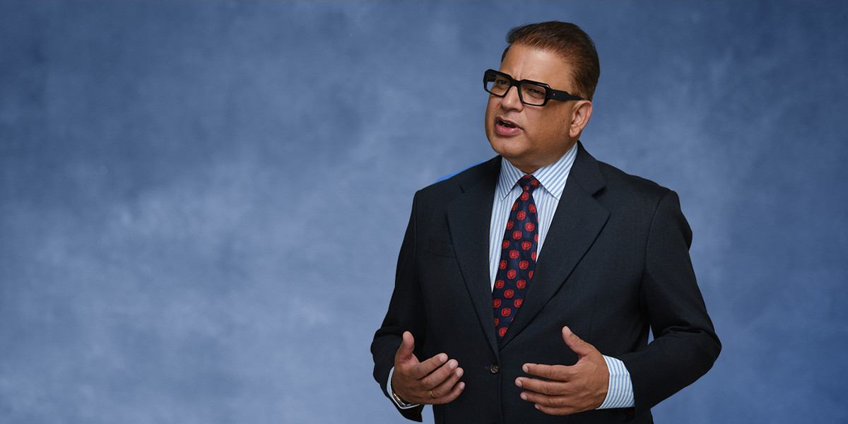 ‘Let’s join hands!’