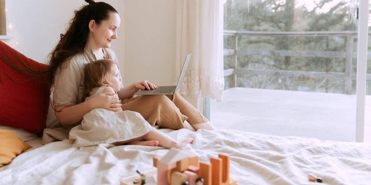 Zoeken-laptop-moeder