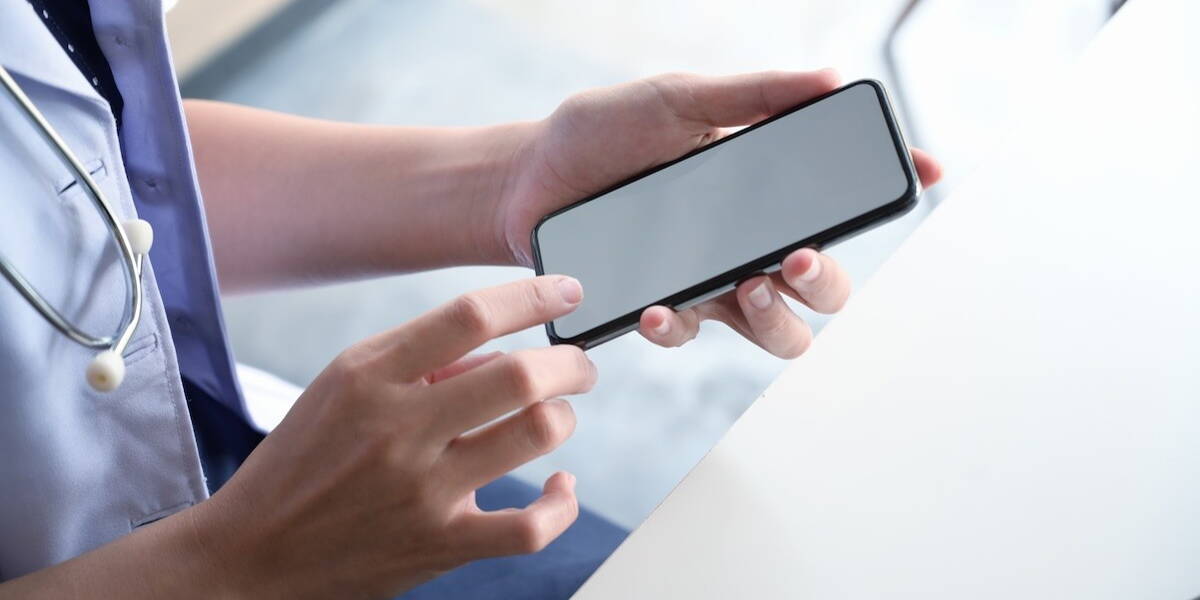 Dokter smartphone