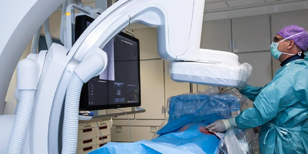 dr._marco_van_strijen_met_flexarm