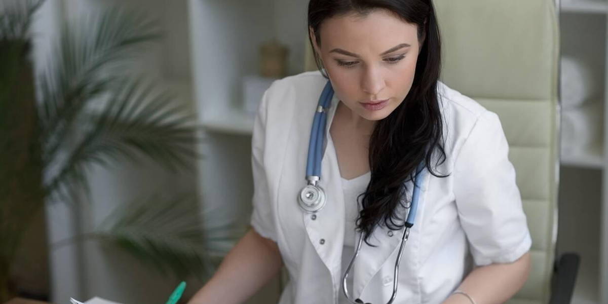 Arts-computer-werkplek