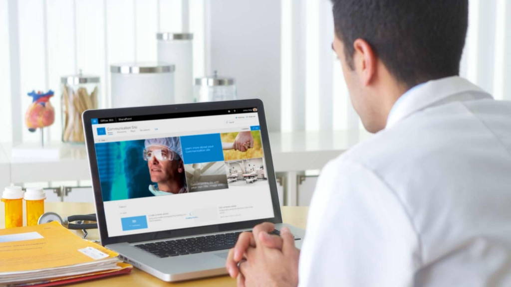 Unica_Laptop_arts_ICTHealth