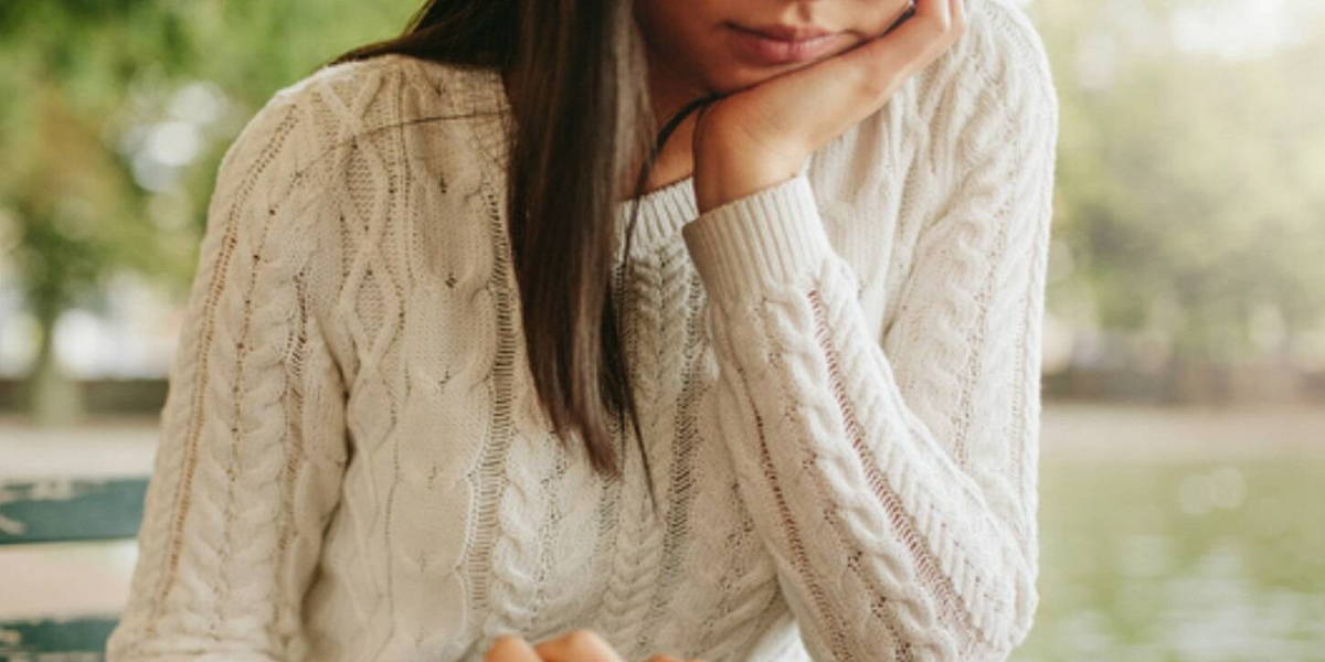 GGZ-ehealth-zorg-vrouw-tablet_edited