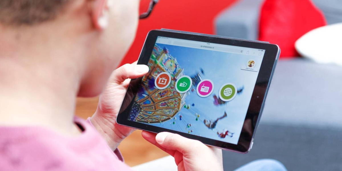 Het beste van twee werelden. Cliënten ’s Heerlen Loo internetten veilig met JIP