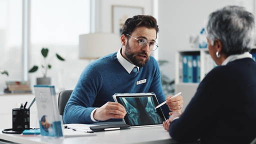 AI analyseert CT-scans om botontkalking vroegtijdig op te sporen