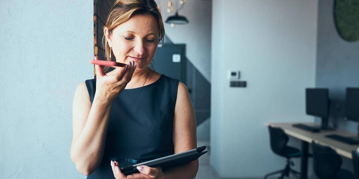 Spraakgestuurd rapporteren