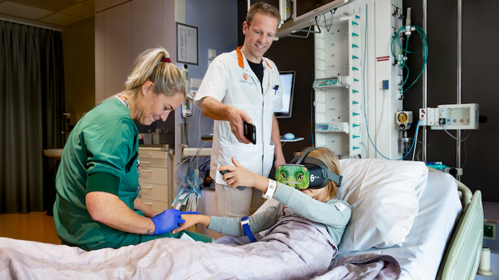 Amsterdam UMC komt met verpleegkundige visie op inzet zorg-ICT