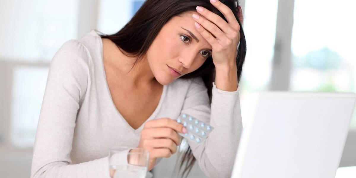 Depressieve-Vrouw-Computer