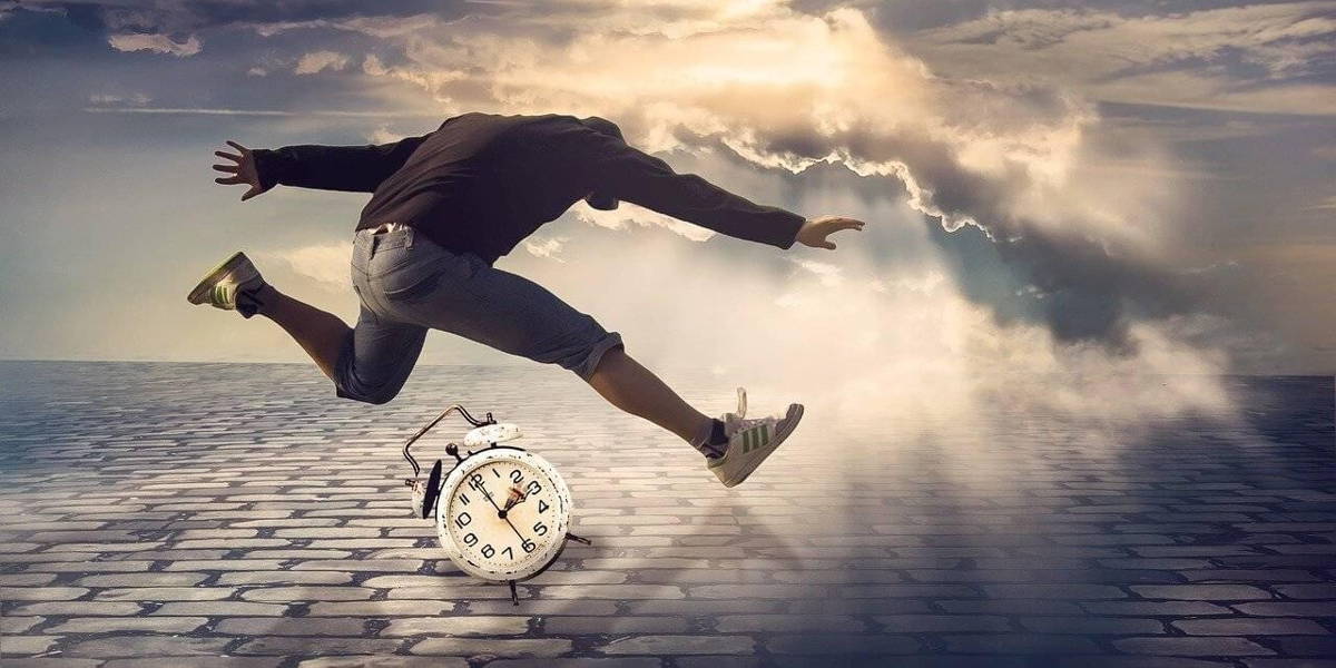 clock-2743994_1280
