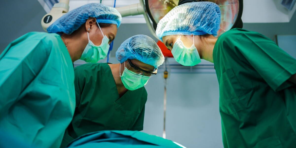 Operatie-implantatie