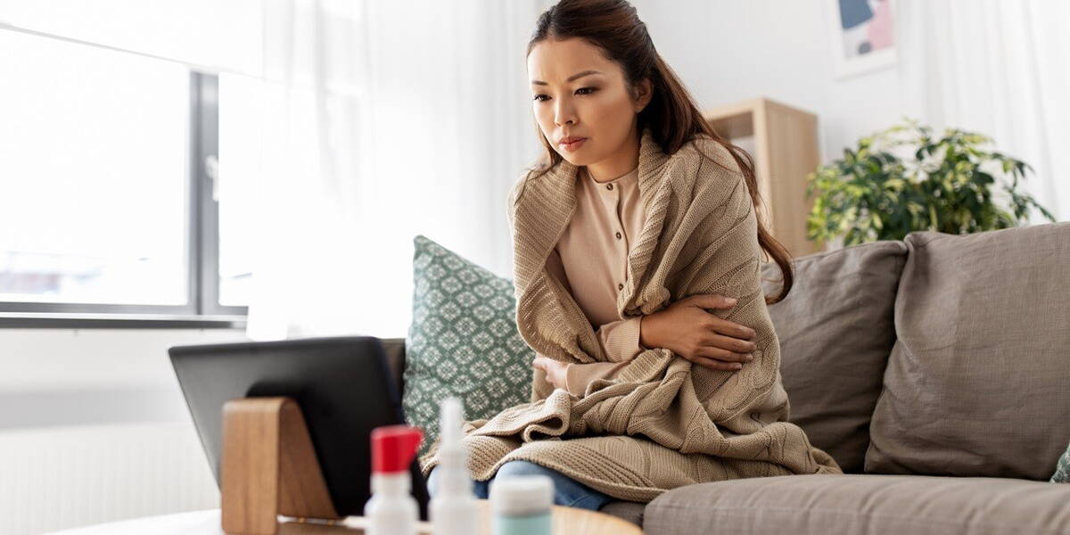 Zieke vrouw econsult arts