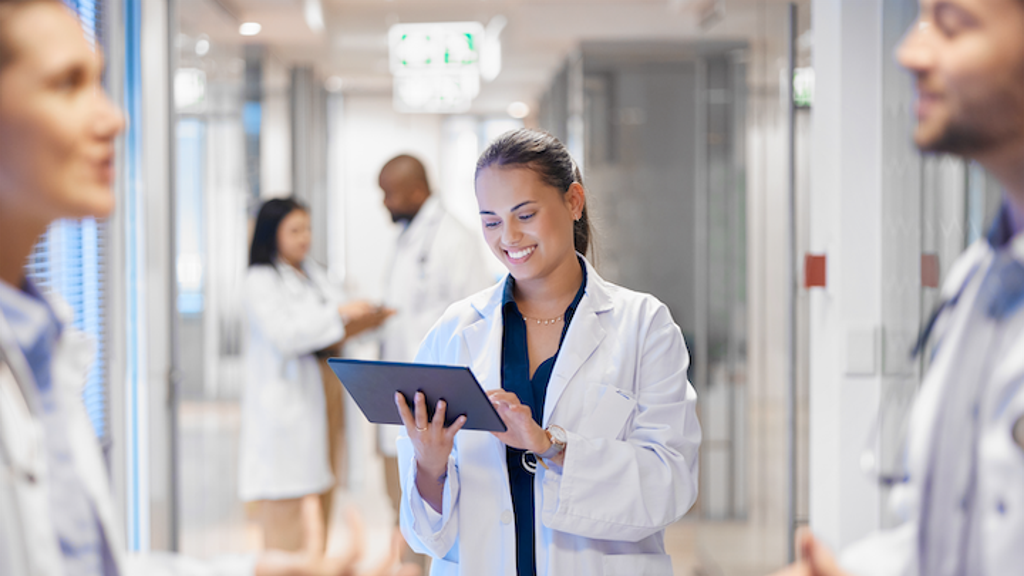 Werkdruk op de poli verlagen met digitalisering