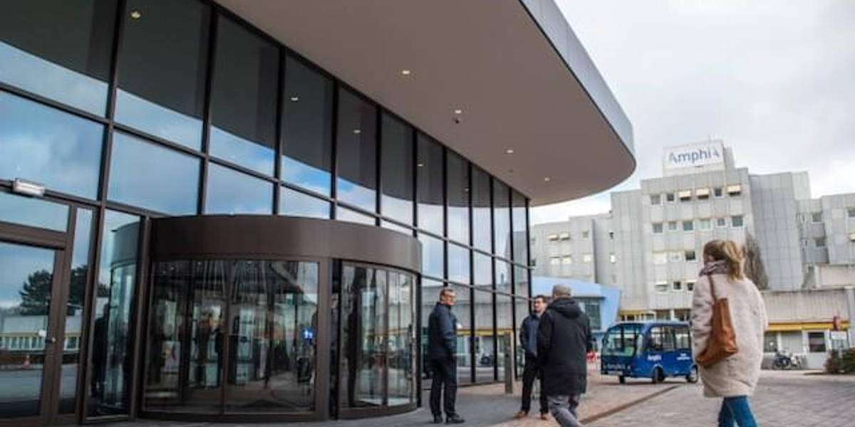 BREDAAmphia MolengrachtDe nieuwe hoofdingang is vanaf vandaag open en in gebruik voor de bezoekers.