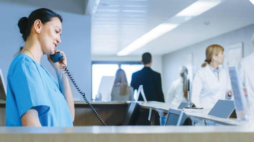 Bestrijd de zorgcrisis met leeftijdsbestendige woningen