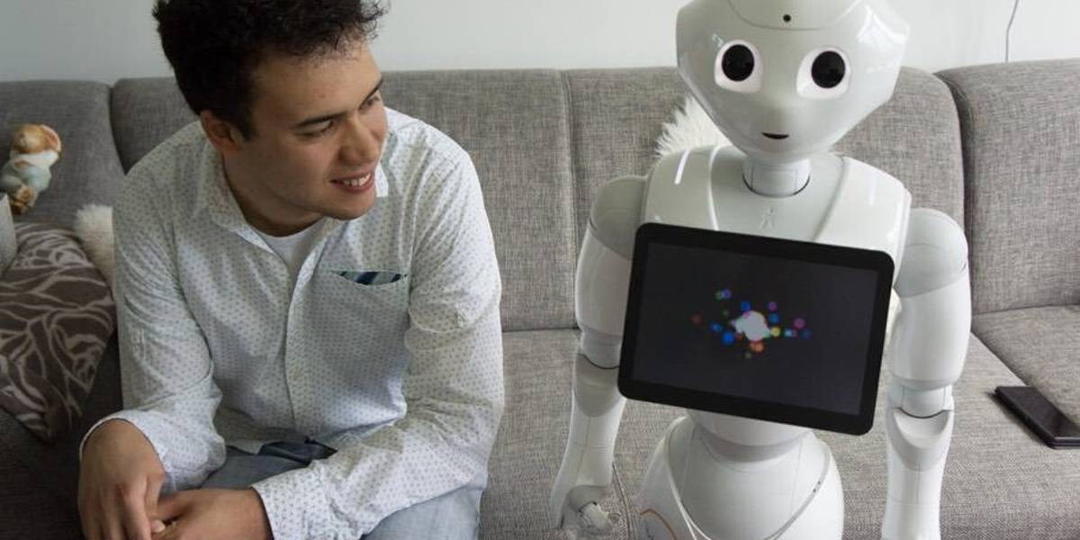 Geef de sociale robot een eerlijke kans