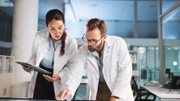 Eén labsysteem verbindt ziekenhuislaboratoria in Brainportregio